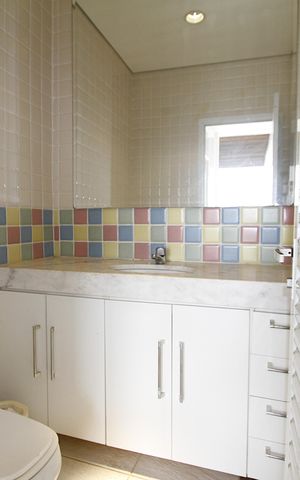 Casa à venda com 650m², 4 quartos e 3 vagaslavabo