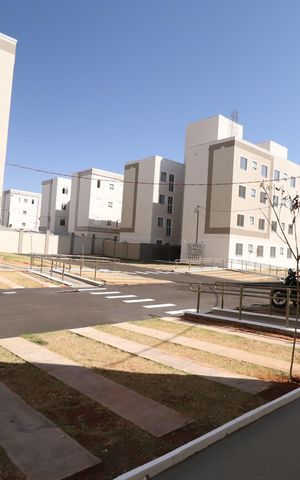 Apartamento para alugar com 45m², 2 quartos e 1 vagaVista
