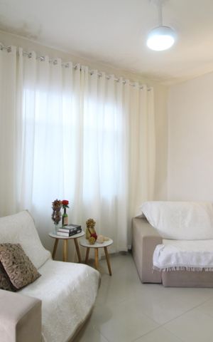 Casa de condomínio à venda com 136m², 3 quartos e 1 vagaSala