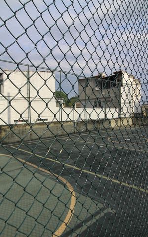 Casa de condomínio à venda com 136m², 3 quartos e 1 vagaÁrea Comum