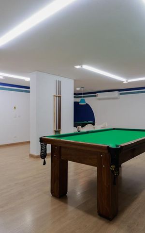 Apartamento à venda com 76m², 2 quartos e 1 vaga Apartamento à venda com 76m², 2 quartos e 1 vagaÁrea comum - Salão de jogos
