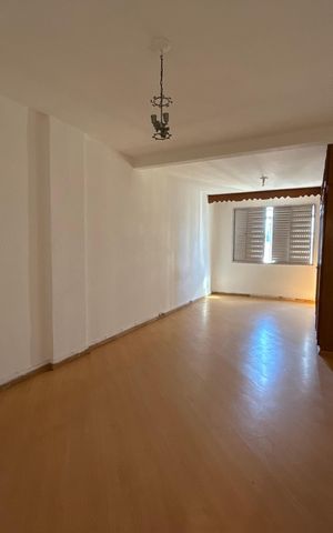 Apartamento à venda com 42m², 1 quarto e sem vaga Apartamento à venda com 42m², 1 quarto e sem vagaSala/Quarto