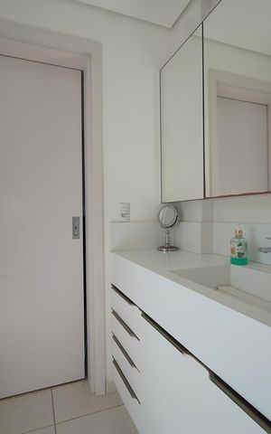Apartamento para alugar com 115m², 3 quartos e 2 vagasBanheiro das Demi-Suítes 