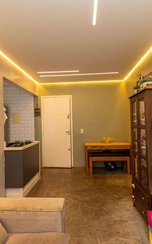 Apartamento à venda com 54m², 2 quartos e 1 vaga Apartamento à venda com 54m², 2 quartos e 1 vagaSala