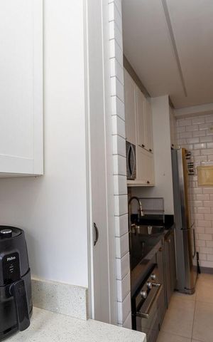 Apartamento à venda com 54m², 2 quartos e 1 vaga Apartamento à venda com 54m², 2 quartos e 1 vagaCozinha