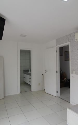Casa de condomínio à venda com 163m², 4 quartos e 2 vagasQuarto 3