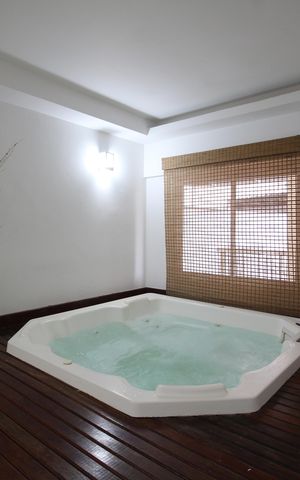 Casa de condomínio à venda com 163m², 4 quartos e 2 vagasÁrea Comum