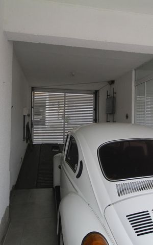 Casa de condomínio à venda com 163m², 4 quartos e 2 vagasGaragem