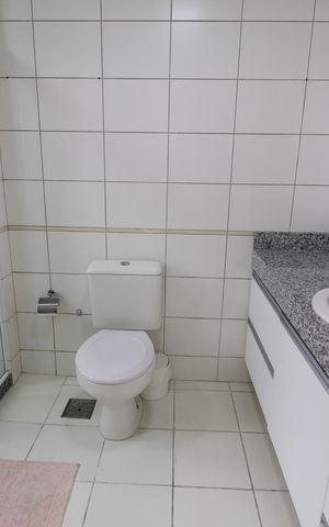 Casa de condomínio à venda com 163m², 4 quartos e 2 vagasQuarto 3 - Suíte