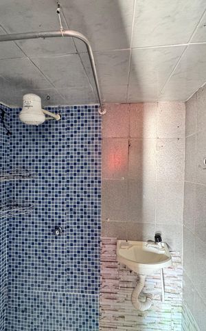 Casa para alugar com 40m², 1 quarto e sem vaga Casa para alugar com 40m², 1 quarto e sem vagaBanheiro social