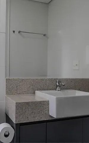 Apartamento para alugar com 135m², 4 quartos e 4 vagasSuíte 3 - Banheiro 