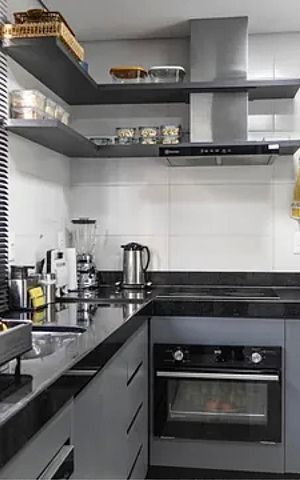 Apartamento para alugar com 135m², 4 quartos e 4 vagasCozinha e Área de Serviço