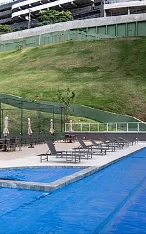Apartamento para alugar com 135m², 4 quartos e 4 vagasÁrea comum - Piscina