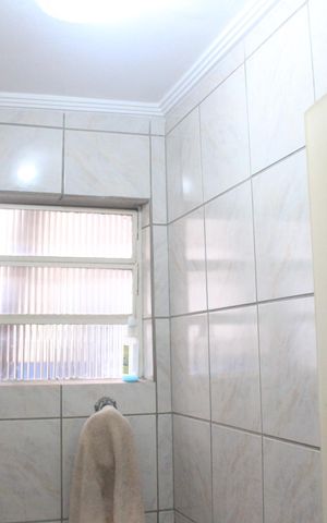 Casa à venda com 125m², 2 quartos e 2 vagasLavabo