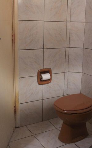 Casa à venda com 125m², 2 quartos e 2 vagasBanheiro