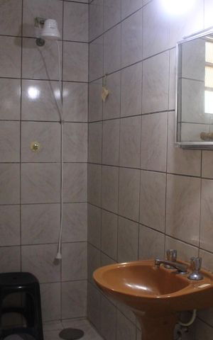 Casa à venda com 125m², 2 quartos e 2 vagasBanheiro