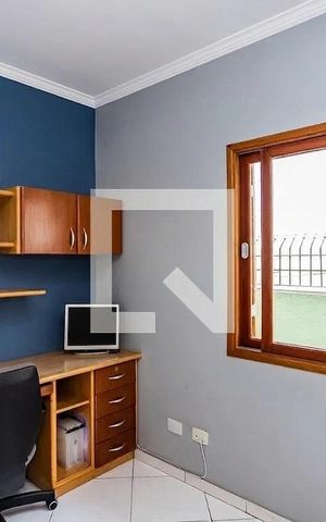 Casa à venda com 170m², 3 quartos e 3 vagas Casa à venda com 170m², 3 quartos e 3 vagasQuarto 1