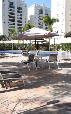 Apartamento para alugar com 92m², 3 quartos e 2 vagasÁrea comum - Piscina
