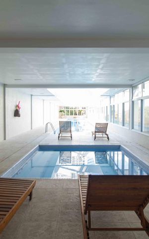 Apartamento para alugar com 227m², 4 quartos e 4 vagas Apartamento para alugar com 227m², 4 quartos e 4 vagasÁrea comum