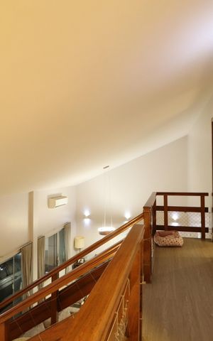 Casa para alugar com 250m², 4 quartos e 2 vagasHall Escada