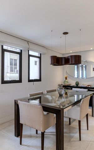 Apartamento à venda com 149m², 3 quartos e 2 vagas Apartamento à venda com 149m², 3 quartos e 2 vagasSala