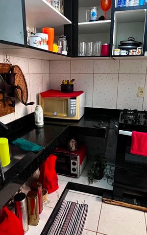 Apartamento à venda com 52m², 3 quartos e 2 vagas Apartamento à venda com 52m², 3 quartos e 2 vagasCozinha e Área de Serviço