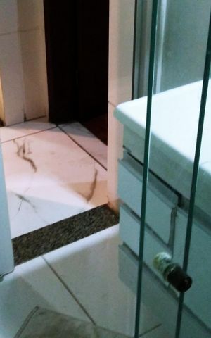 Apartamento à venda com 99m², 4 quartos e sem vaga Apartamento à venda com 99m², 4 quartos e sem vagaBanheiro social