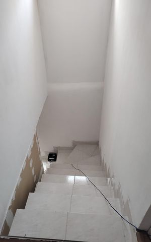 Casa à venda com 500m², 7 quartos e 6 vagas Casa à venda com 500m², 7 quartos e 6 vagasCorredor