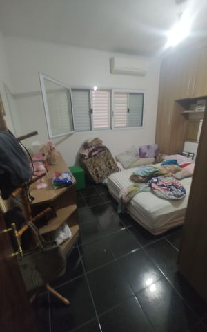 Casa à venda com 500m², 7 quartos e 6 vagas Casa à venda com 500m², 7 quartos e 6 vagasQuarto 1