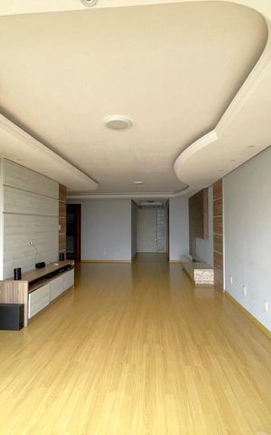 Apartamento para alugar com 167m², 3 quartos e 2 vagas