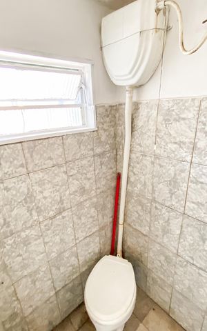 Apartamento para alugar com 38m², 2 quartos e sem vaga Apartamento para alugar com 38m², 2 quartos e sem vagaBanheiro social