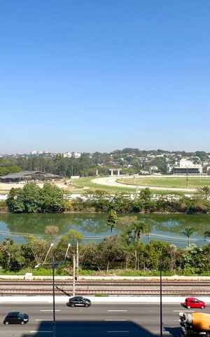 Apartamento à venda com 212m², 4 quartos e 3 vagas Apartamento à venda com 212m², 4 quartos e 3 vagasVista da Sala