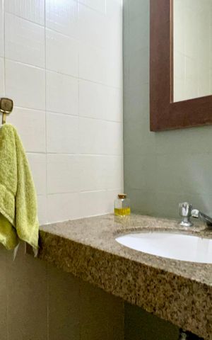 Apartamento à venda com 212m², 4 quartos e 3 vagas Apartamento à venda com 212m², 4 quartos e 3 vagasLavabo