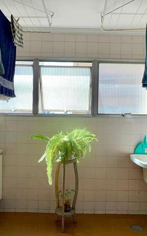 Apartamento à venda com 212m², 4 quartos e 3 vagas Apartamento à venda com 212m², 4 quartos e 3 vagasÁrea de Serviço