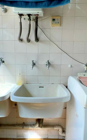 Apartamento à venda com 212m², 4 quartos e 3 vagas Apartamento à venda com 212m², 4 quartos e 3 vagasÁrea de Serviço
