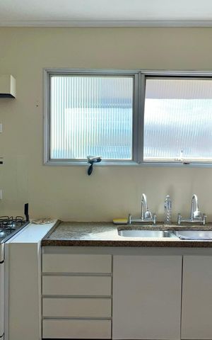 Apartamento à venda com 212m², 4 quartos e 3 vagas Apartamento à venda com 212m², 4 quartos e 3 vagasCozinha