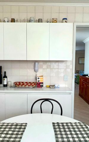 Apartamento à venda com 212m², 4 quartos e 3 vagas Apartamento à venda com 212m², 4 quartos e 3 vagasCopa