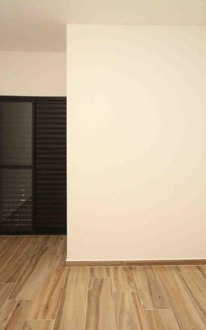 Casa para alugar com 130m², 3 quartos e 2 vagas Casa para alugar com 130m², 3 quartos e 2 vagasSuite