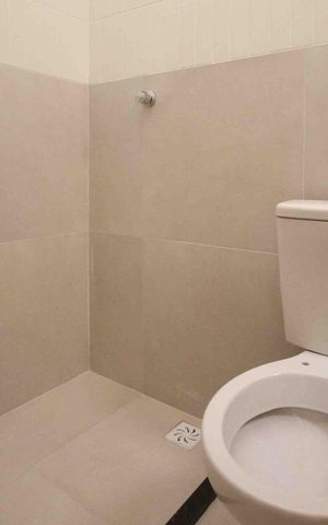 Casa à venda com 104m², 3 quartos e 2 vagas Casa à venda com 104m², 3 quartos e 2 vagasBanheiro da Social