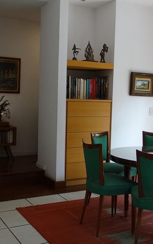 Casa à venda com 310m², 4 quartos e 1 vaga Casa à venda com 310m², 4 quartos e 1 vagaSala