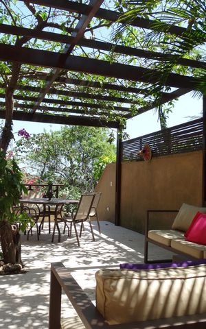 Casa à venda com 310m², 4 quartos e 1 vaga Casa à venda com 310m², 4 quartos e 1 vagaÁrea externa