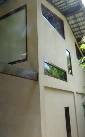 Casa à venda com 310m², 4 quartos e 1 vaga Casa à venda com 310m², 4 quartos e 1 vagaÁrea externa