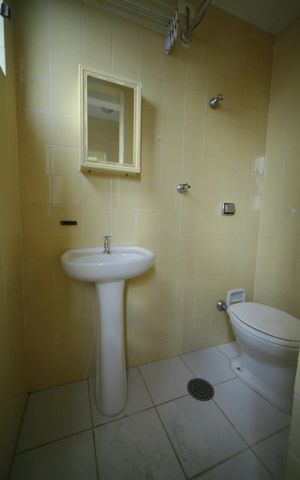 Apartamento à venda com 99m², 2 quartos e 1 vagaÁrea de Serviço