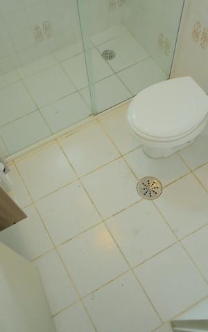 Apartamento à venda com 99m², 2 quartos e 1 vagaBanheiro 