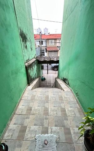 Casa à venda com 120m², 3 quartos e 2 vagasÁrea externa