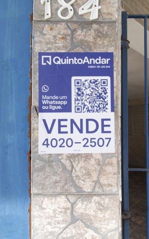 Casa à venda com 205m², 5 quartos e 3 vagas