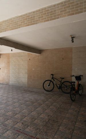 Casa à venda com 205m², 5 quartos e 3 vagas