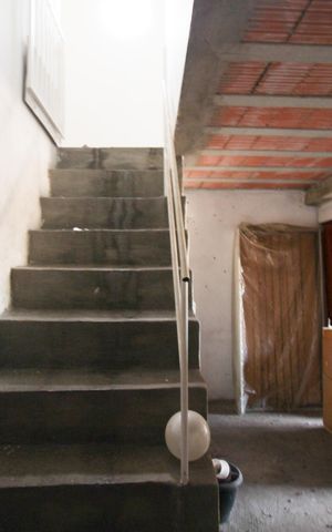 Casa à venda com 205m², 5 quartos e 3 vagas