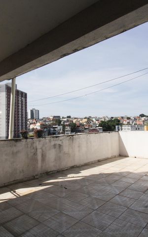 Casa à venda com 205m², 5 quartos e 3 vagas