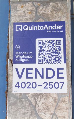 Casa à venda com 205m², 5 quartos e 3 vagas